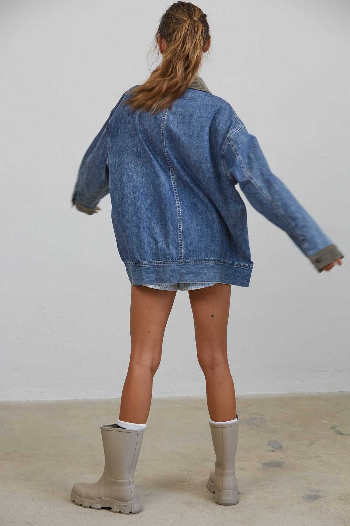 Contrast Collar Denim Barn Jacket